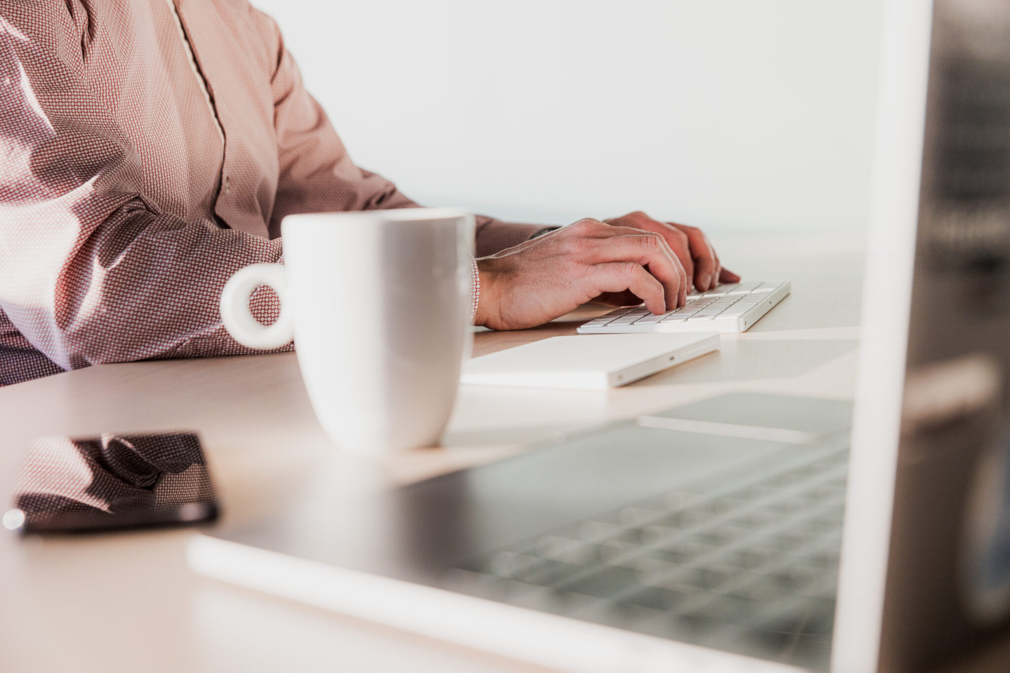 Shadow-IT: A ticking timebomb? Or a hidden gem?