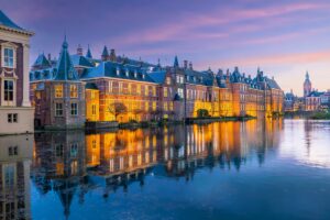 Binnenhof in The Hague symbolizing Public Sector IT